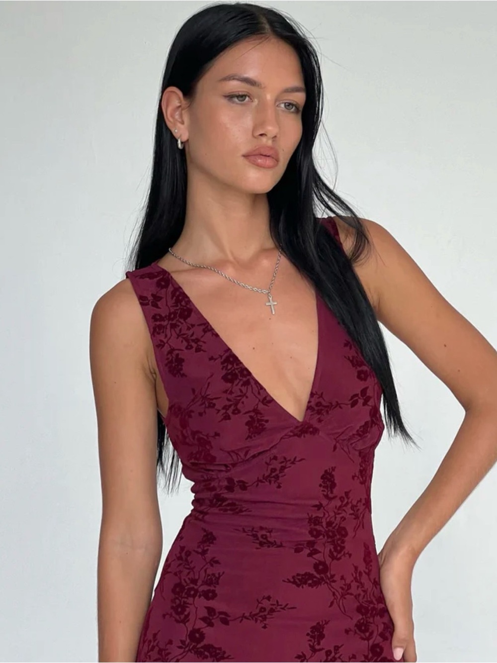 V-Neck Floral Maxi Dress in Wine - Picture 2 of 5